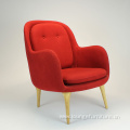 Single Comfortable Cushion Leisure Soft Chair Wood Leg